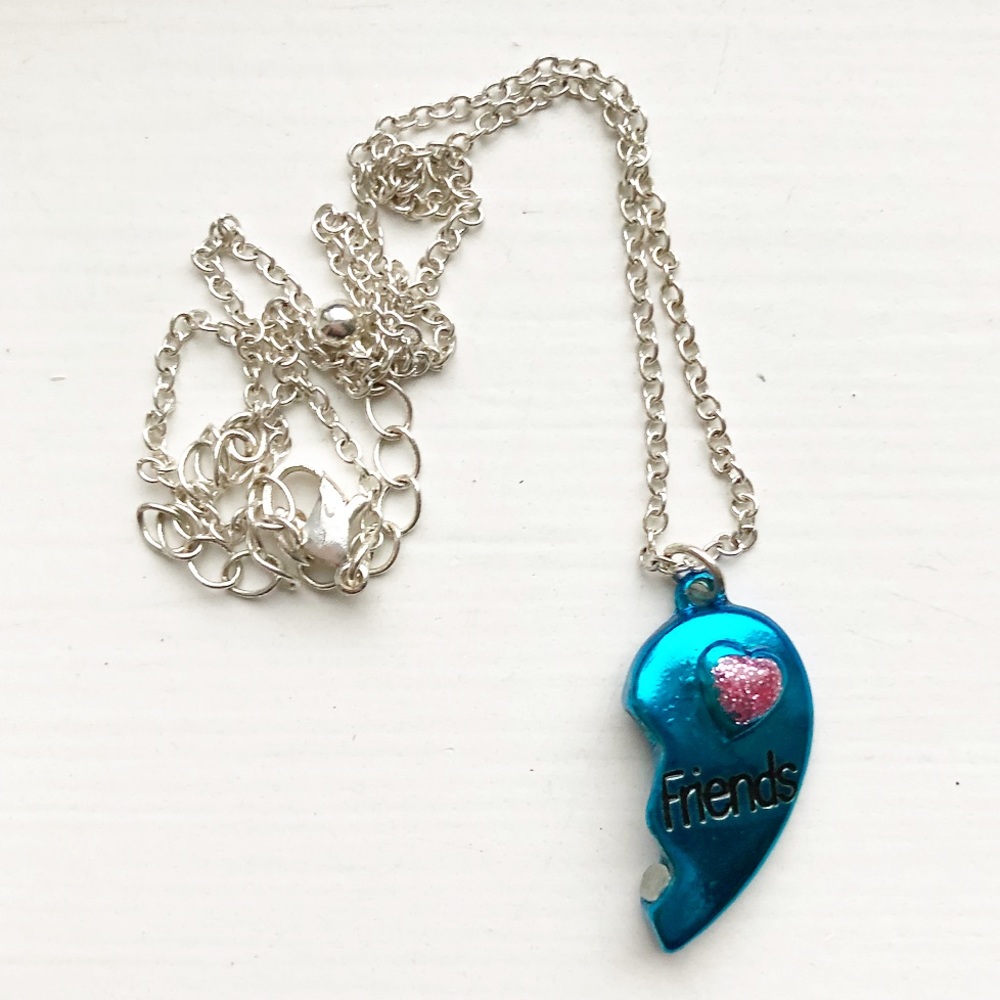 Vintage Claire’s blue Best Friends heart necklace